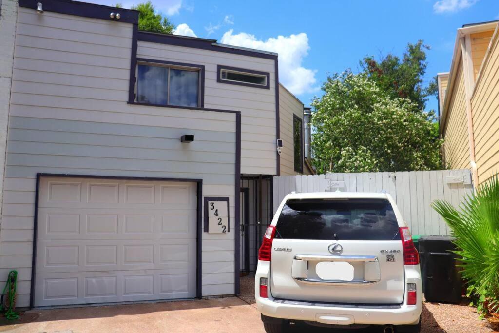 休斯敦2 Bdr With Workspace & Patio In Montrose别墅 外观 照片